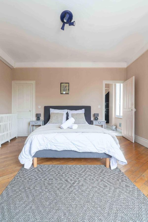 Le Rue Neuve - Appartement Calme Et Lumineux Vichy Ngoại thất bức ảnh