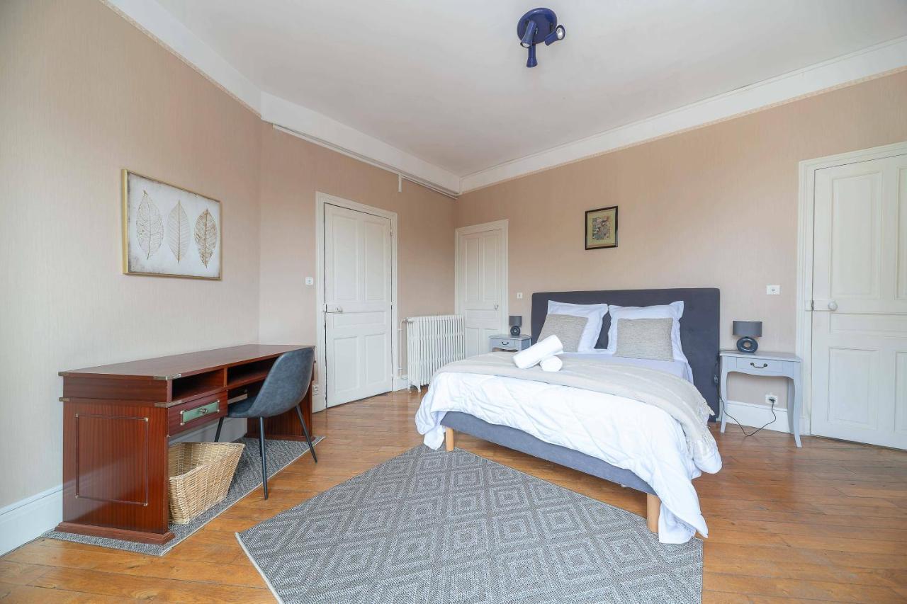 Le Rue Neuve - Appartement Calme Et Lumineux Vichy Ngoại thất bức ảnh