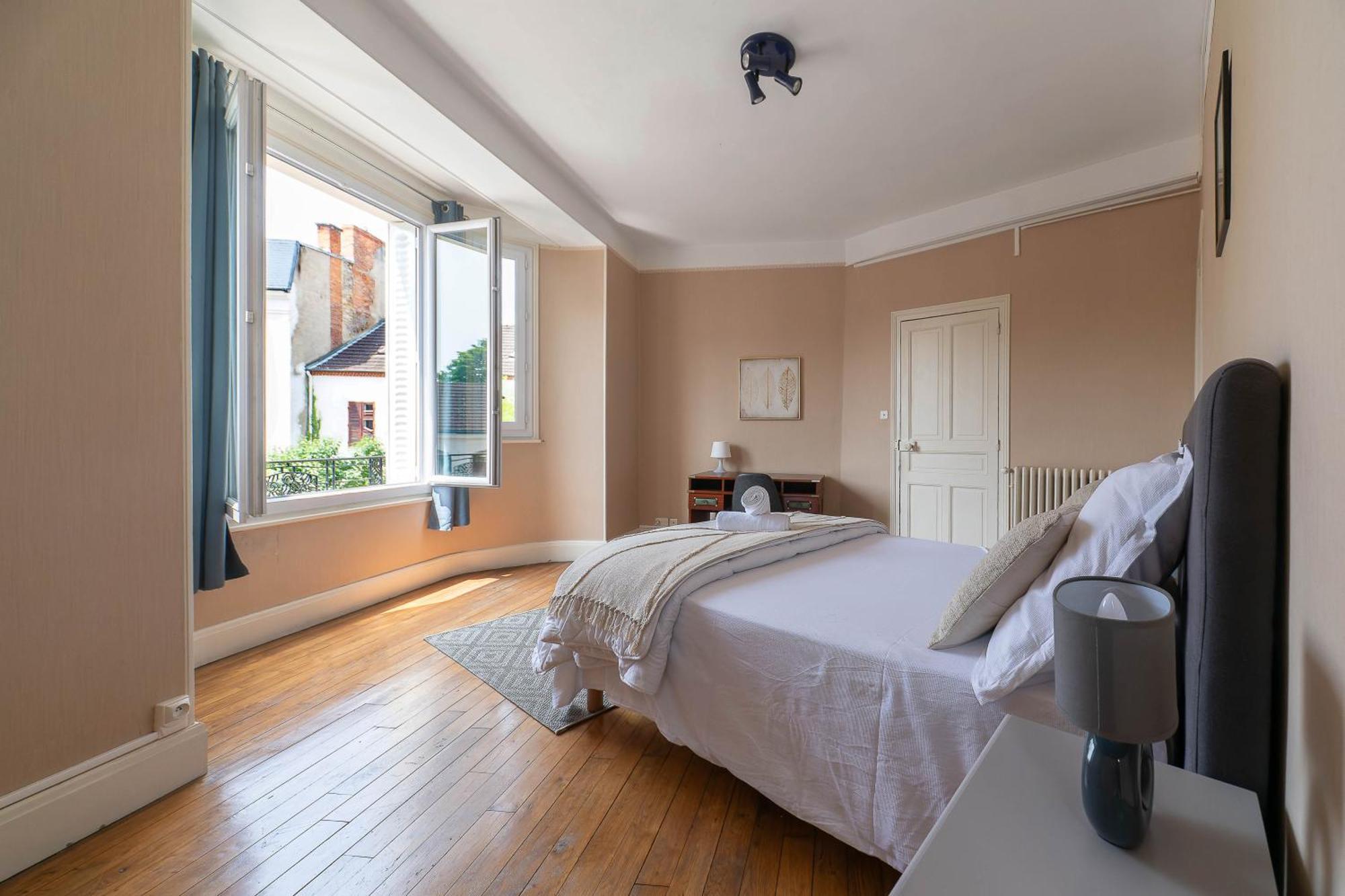 Le Rue Neuve - Appartement Calme Et Lumineux Vichy Ngoại thất bức ảnh